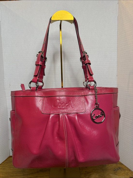 Coach Handbags - 🩷Coach F13761 Hot Pink Patent Leather Tote Bag🩷 with Charm 🔥COA included